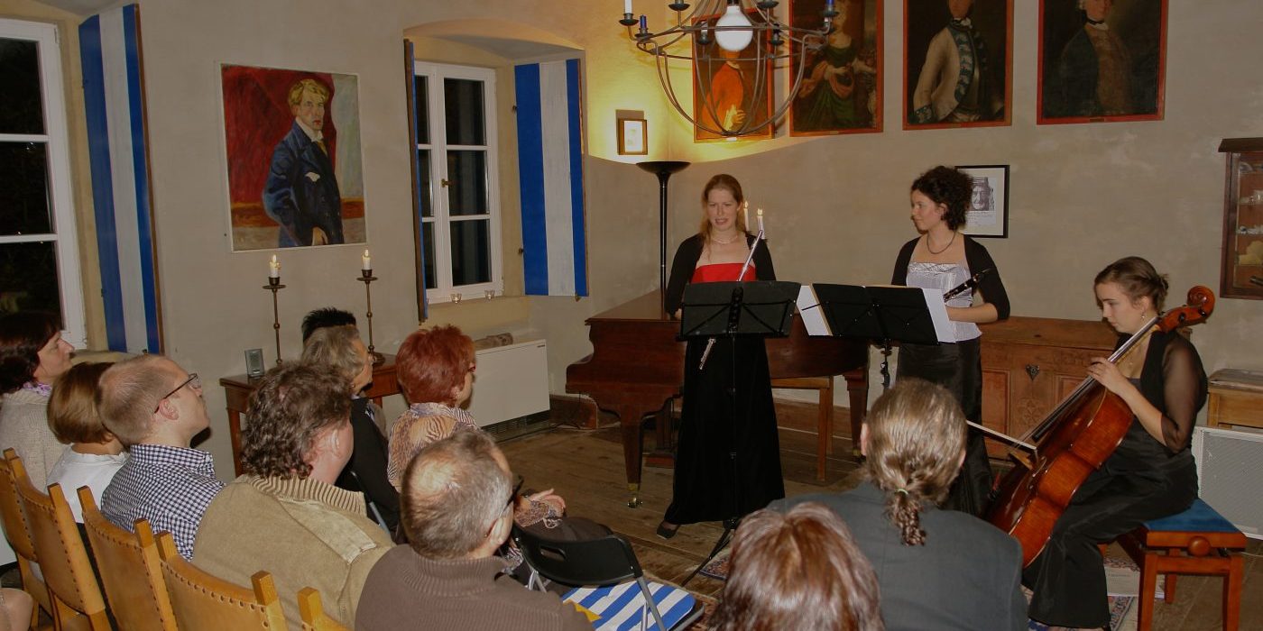 auf Schloss Todenwarth